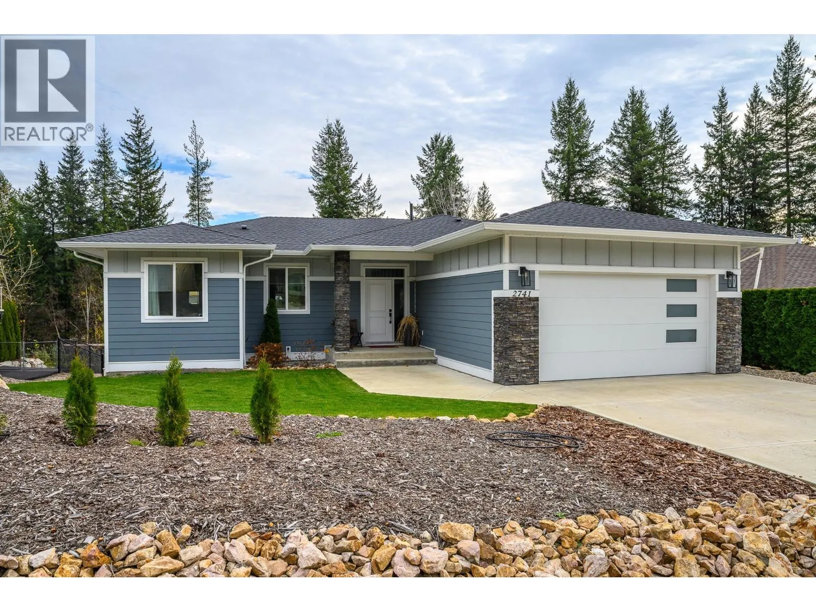 2741 Golf Course Drive