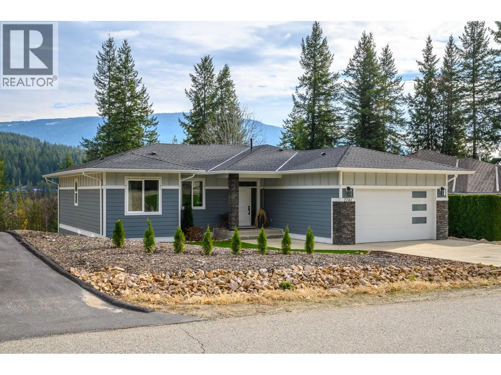 2741 Golf Course Drive