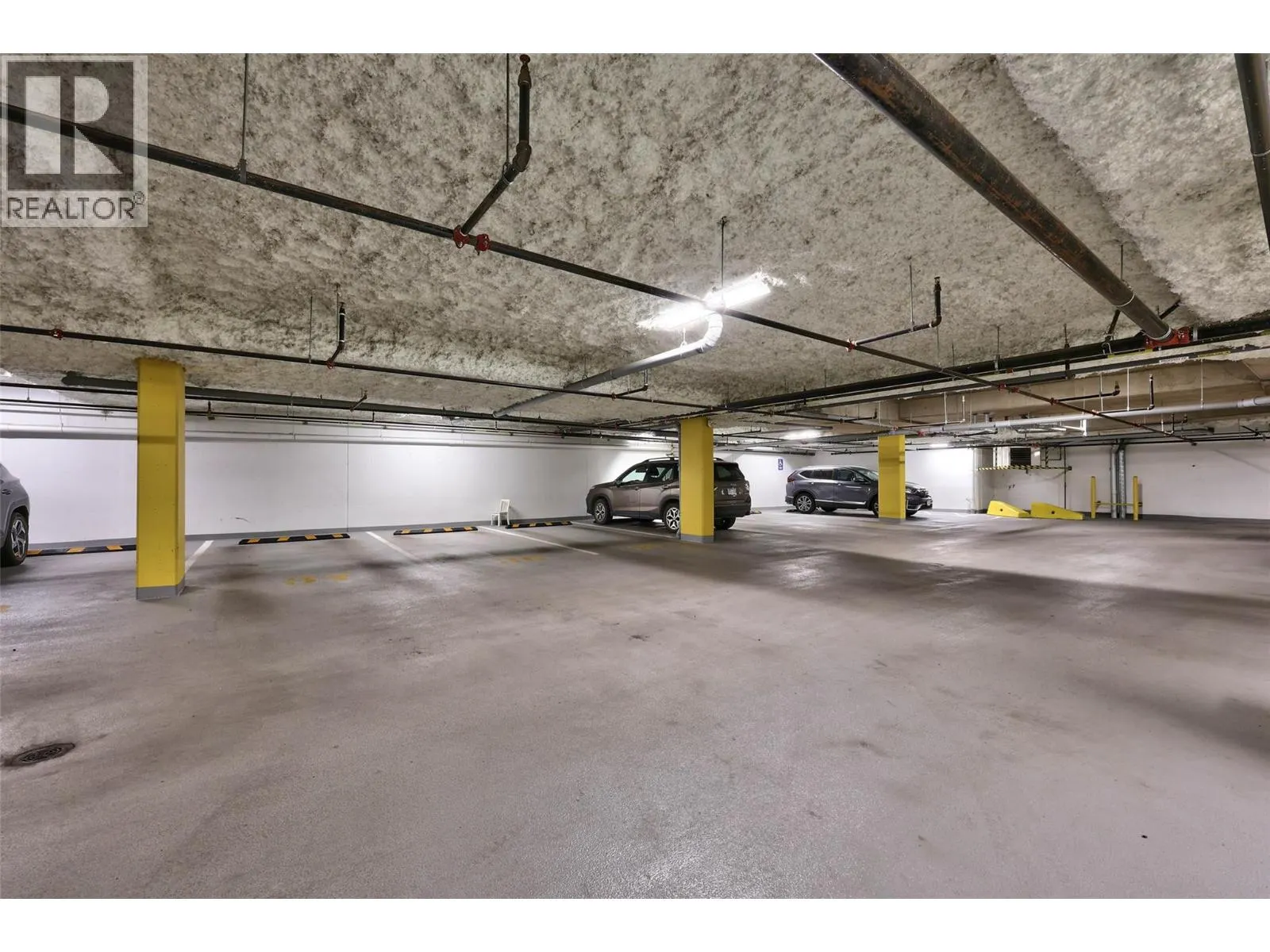 568 Lorne Street Unit# 402