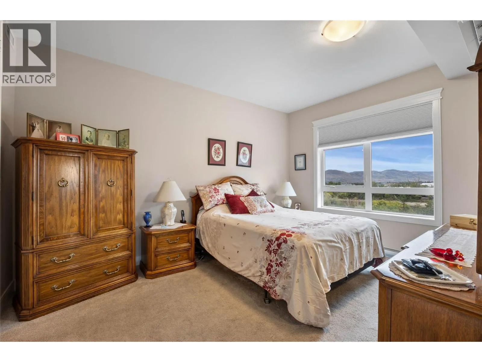 568 Lorne Street Unit# 402