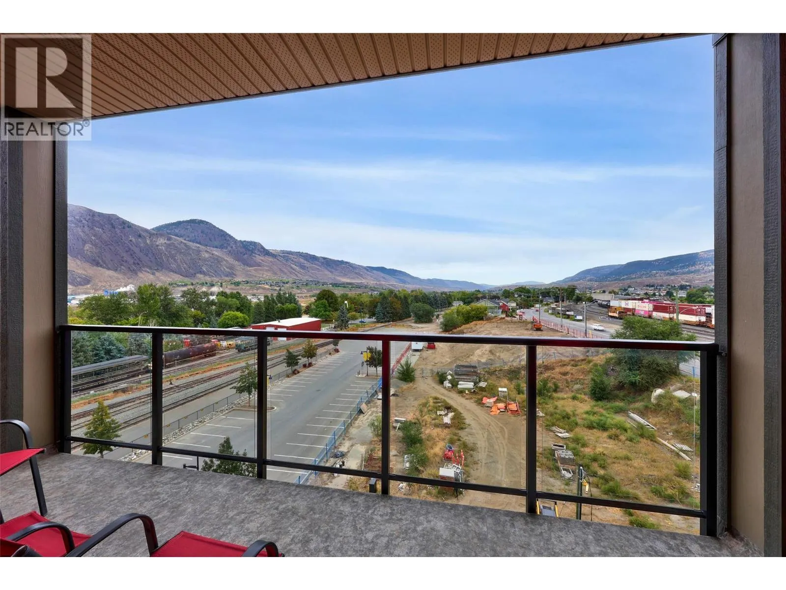 568 Lorne Street Unit# 402