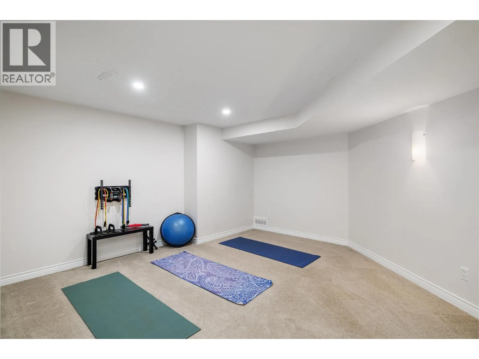 1677 Mission Hill Road