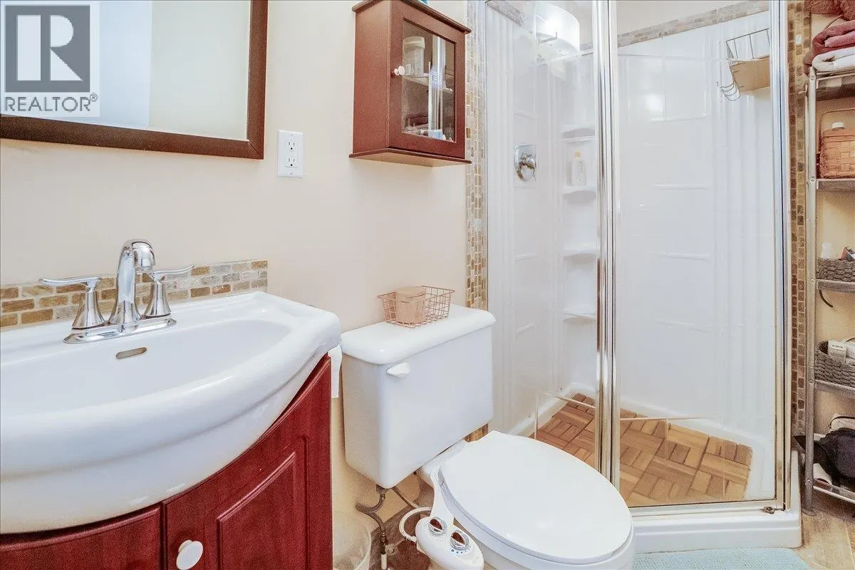 2758 Leecrest Road