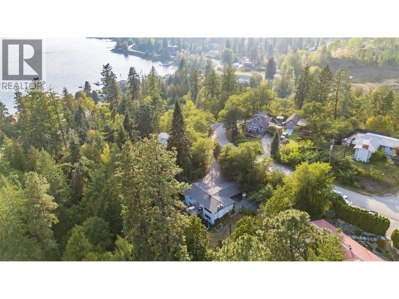 2758 Leecrest Road