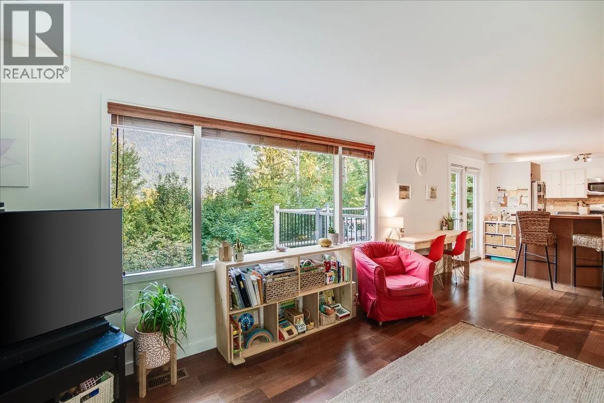 2758 Leecrest Road
