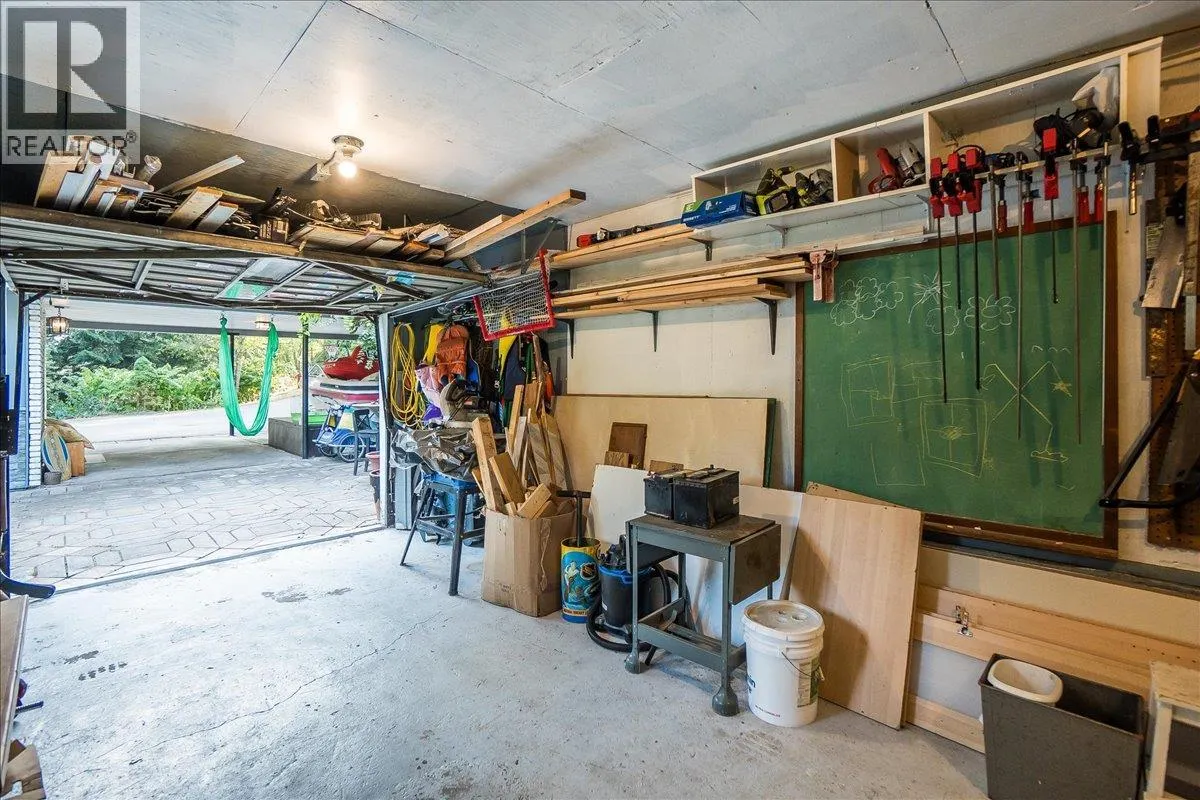 2758 Leecrest Road