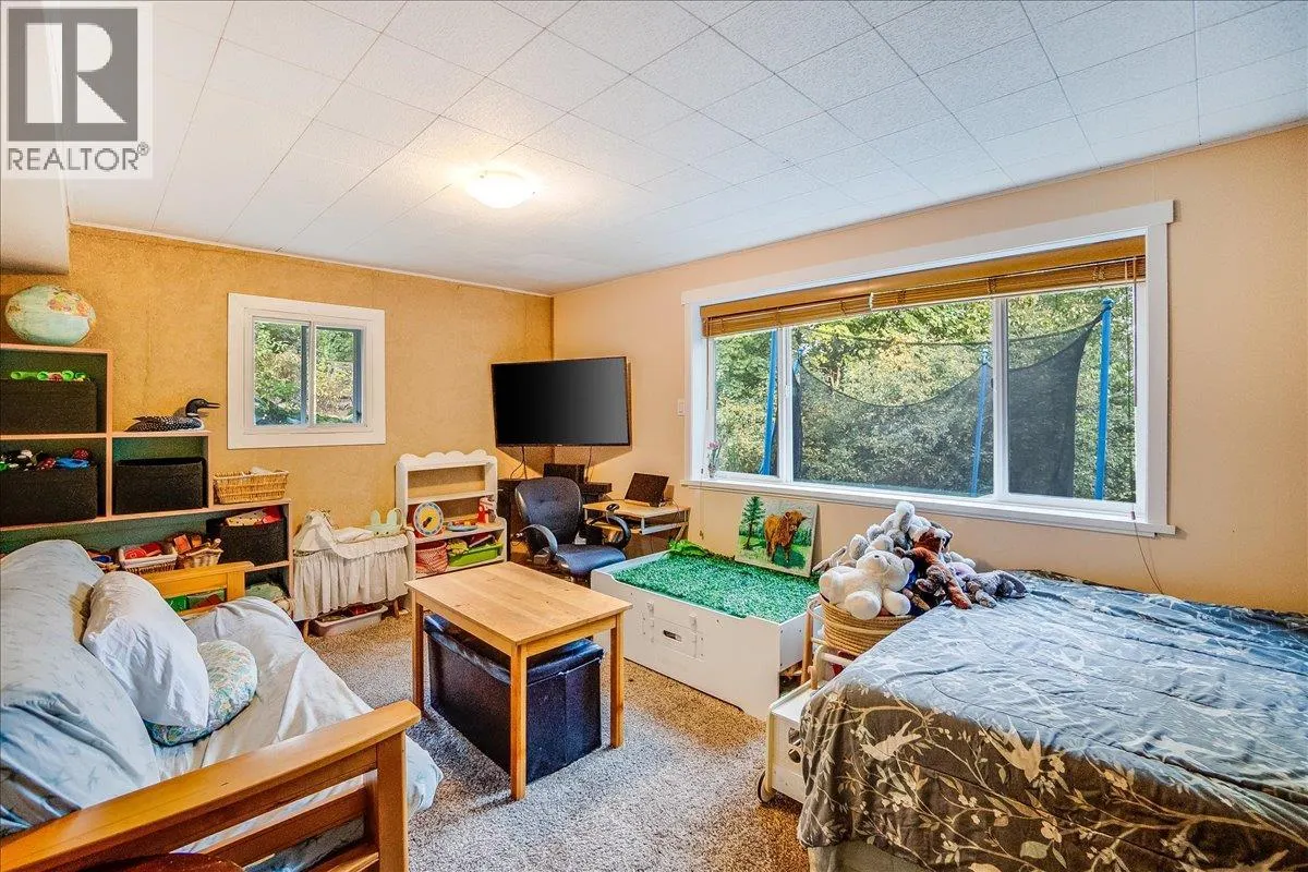 2758 Leecrest Road
