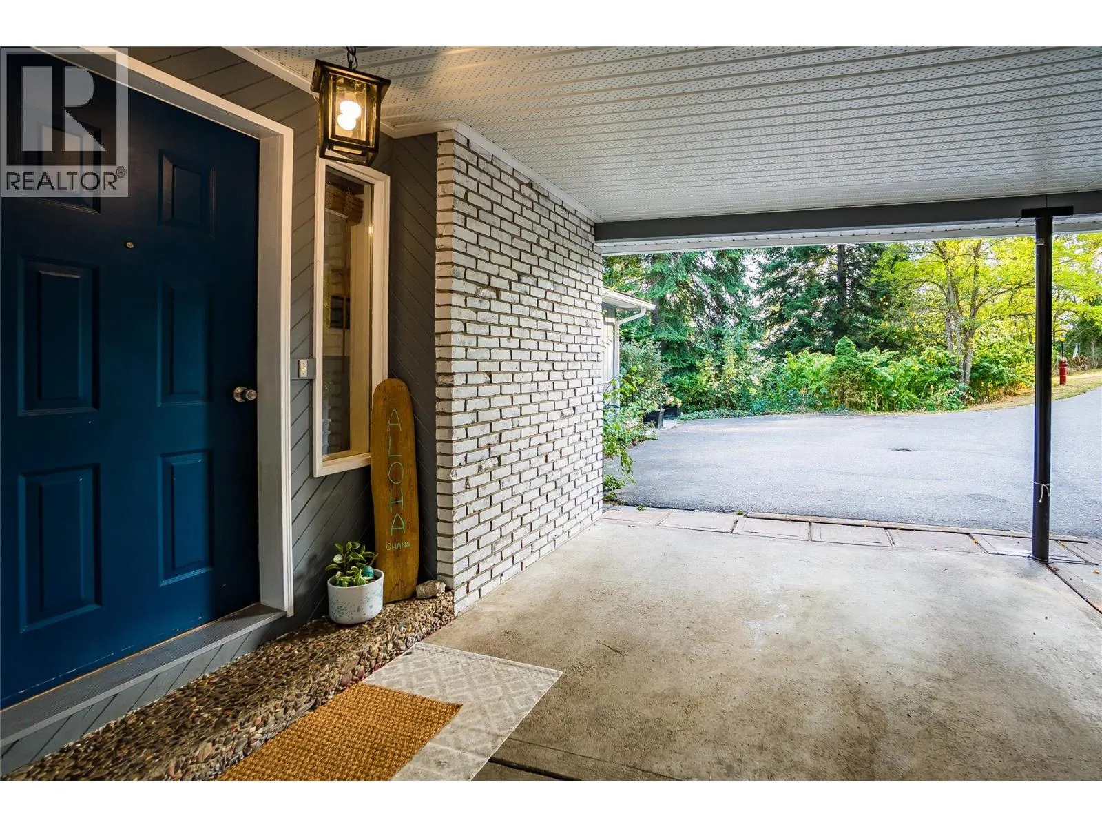 2758 Leecrest Road