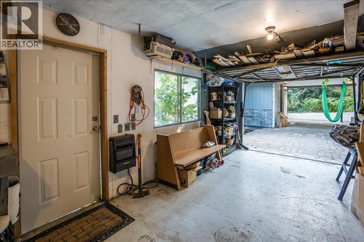 2758 Leecrest Road