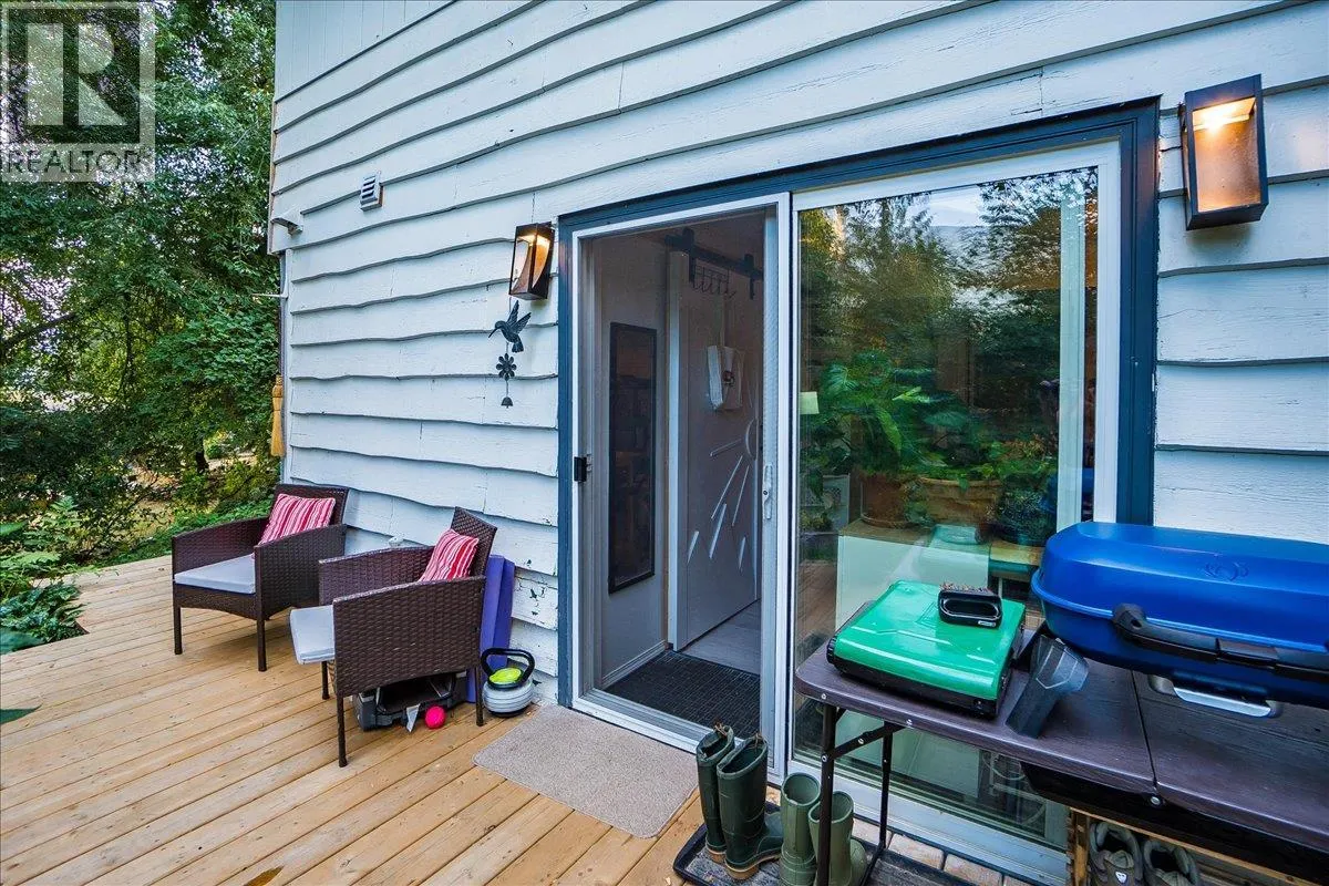 2758 Leecrest Road