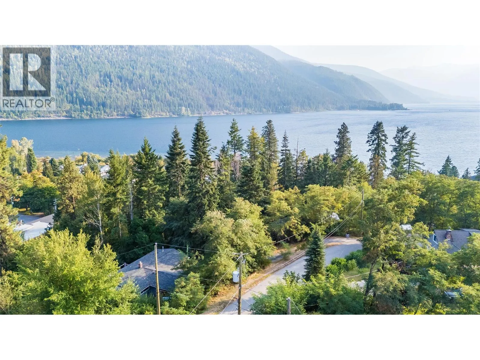 2758 Leecrest Road