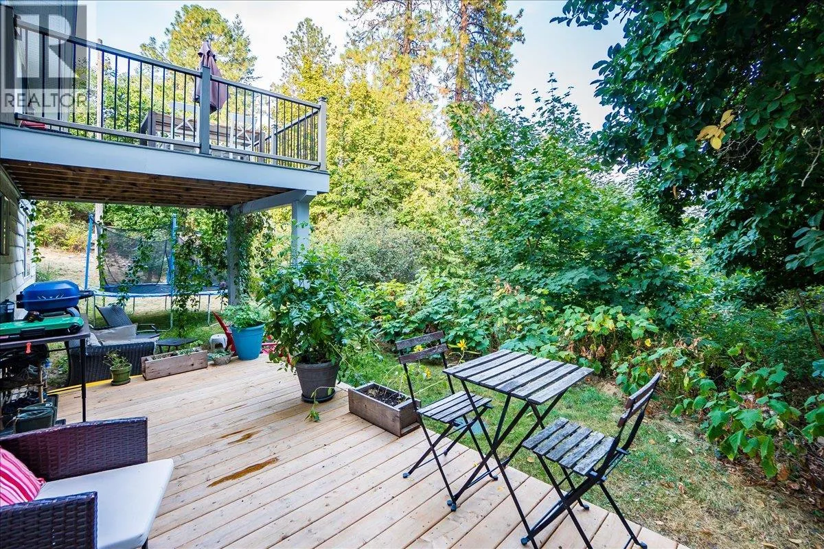 2758 Leecrest Road