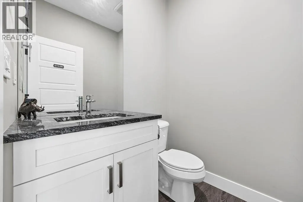 2525 Jarvis Street Unit# 6