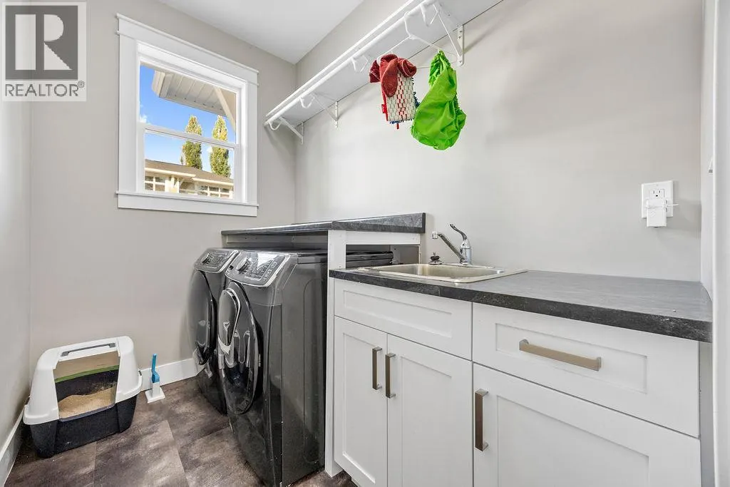 2525 Jarvis Street Unit# 6