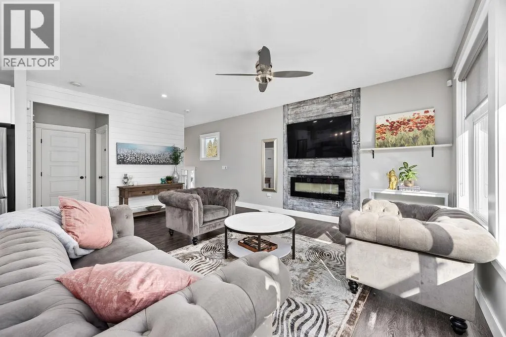 2525 Jarvis Street Unit# 6