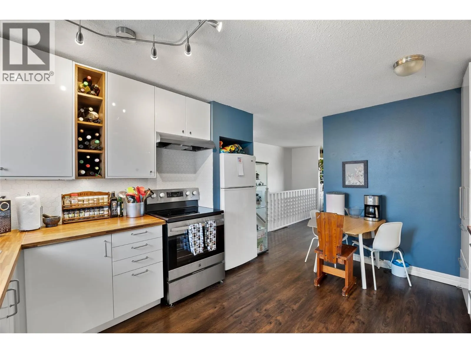 800 Valhalla Drive Unit# 5