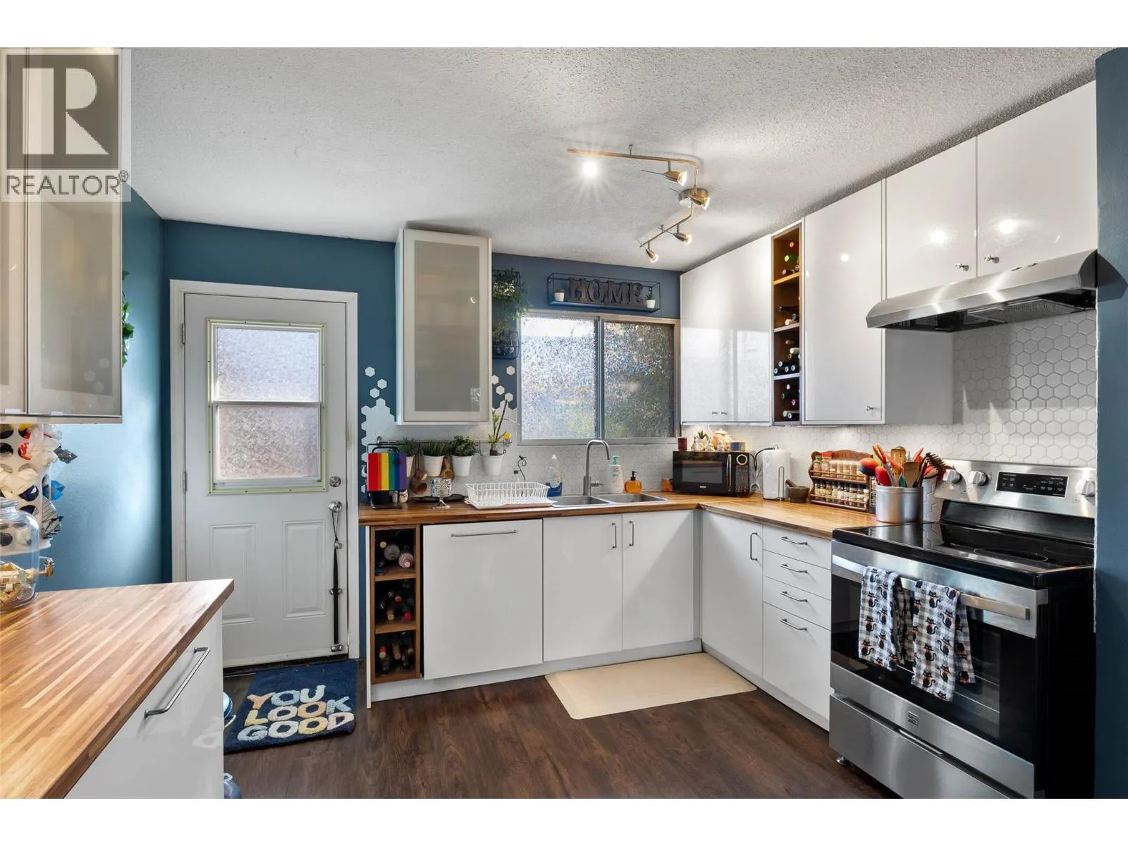 800 Valhalla Drive Unit# 5