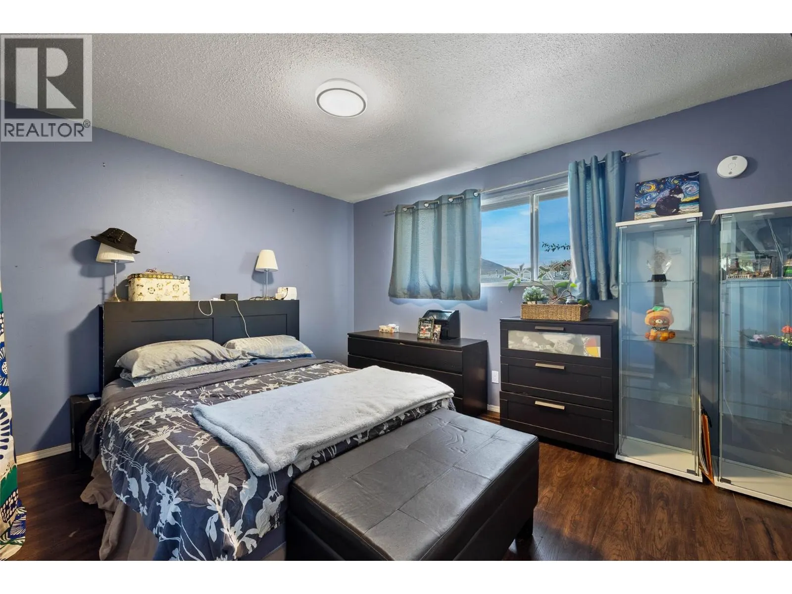 800 Valhalla Drive Unit# 5