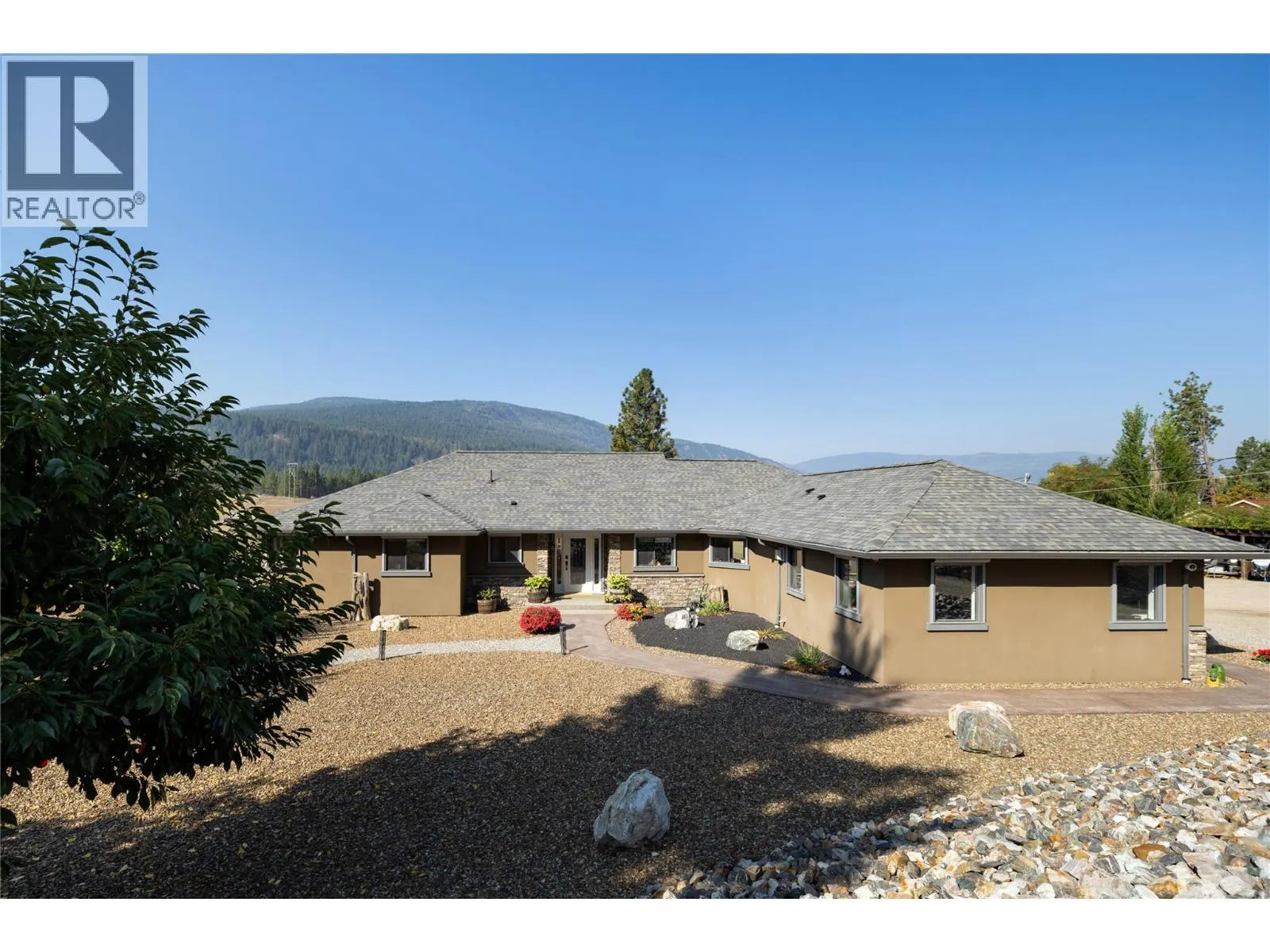 1258 Round Lake Road