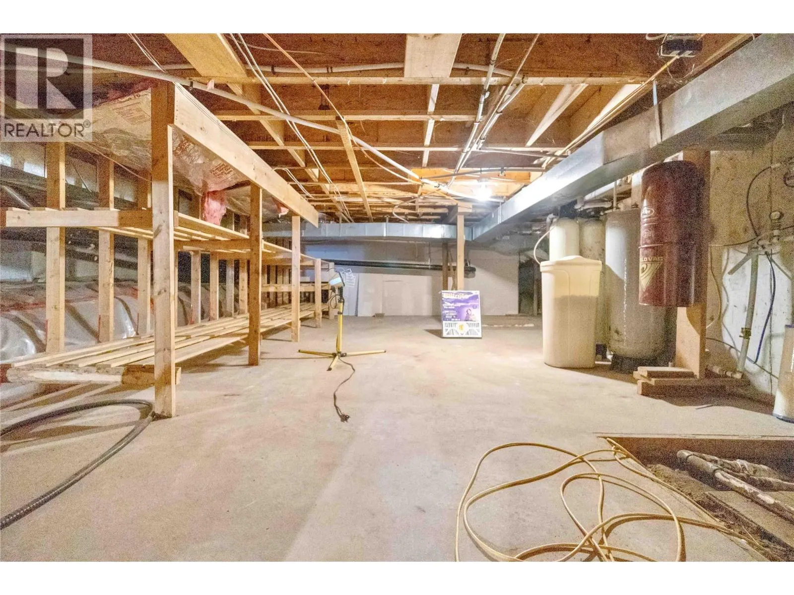 1258 Round Lake Road