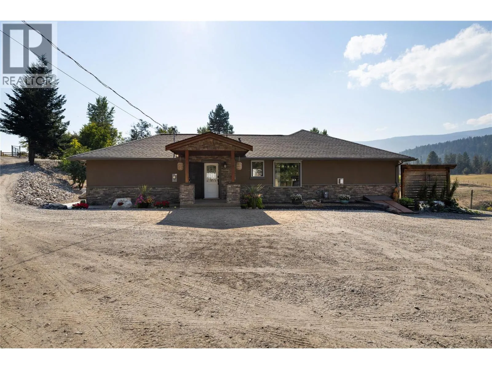 1258 Round Lake Road