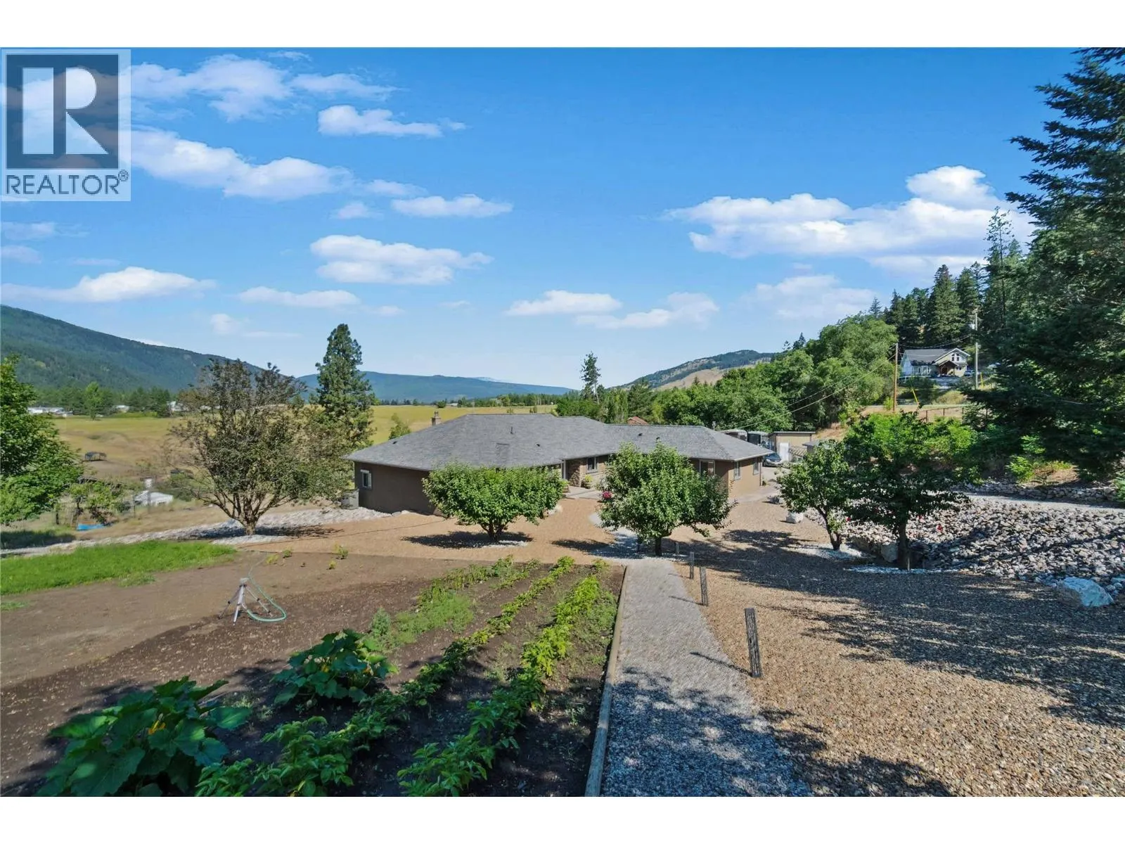 1258 Round Lake Road