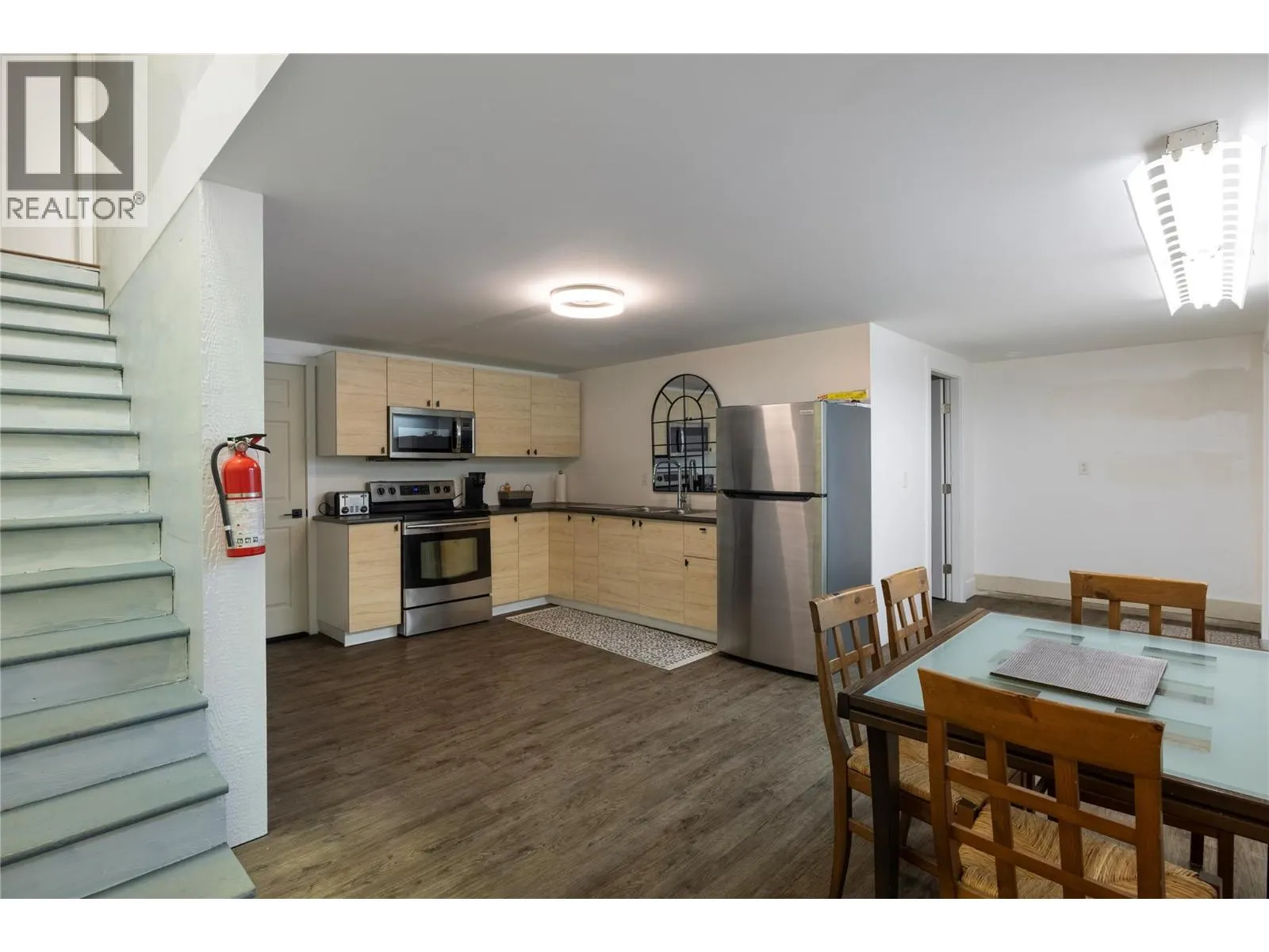1258 Round Lake Road