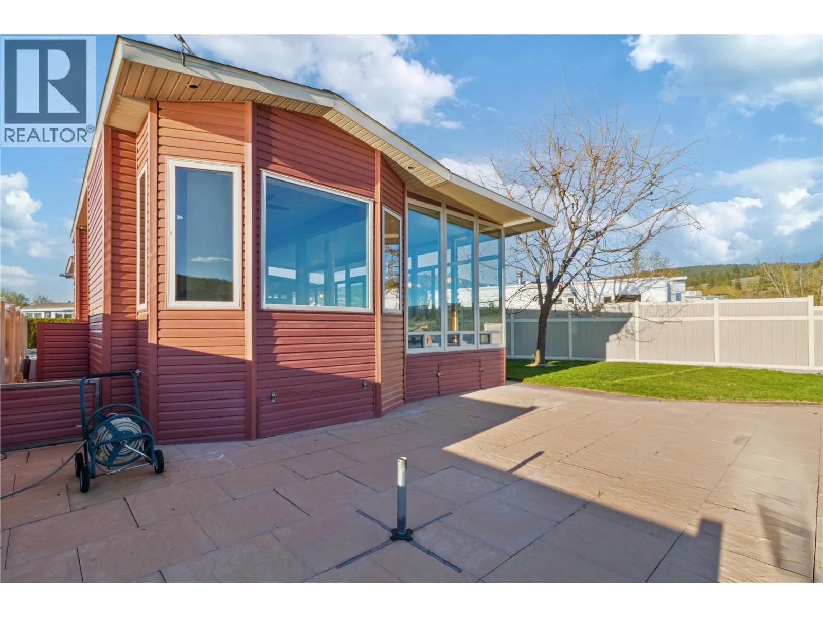 415 Commonwealth Road Unit# 319