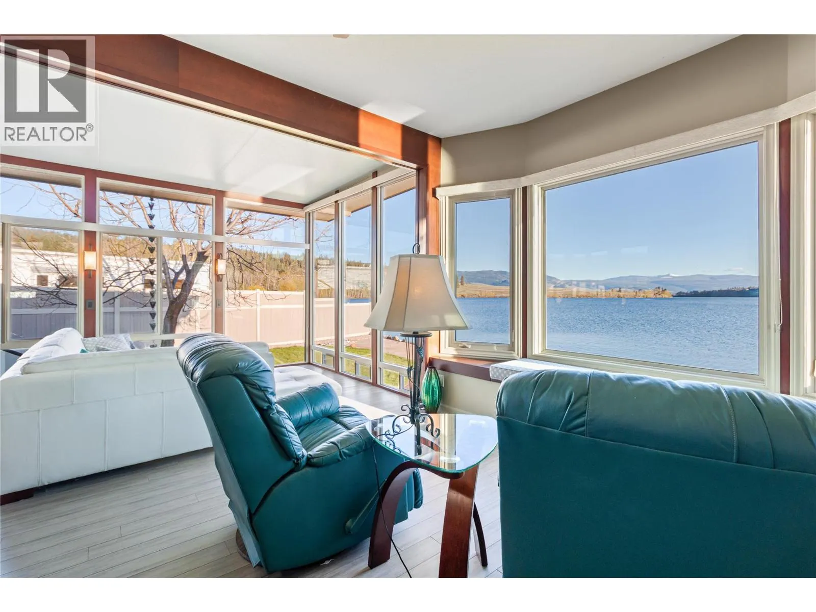 415 Commonwealth Road Unit# 319