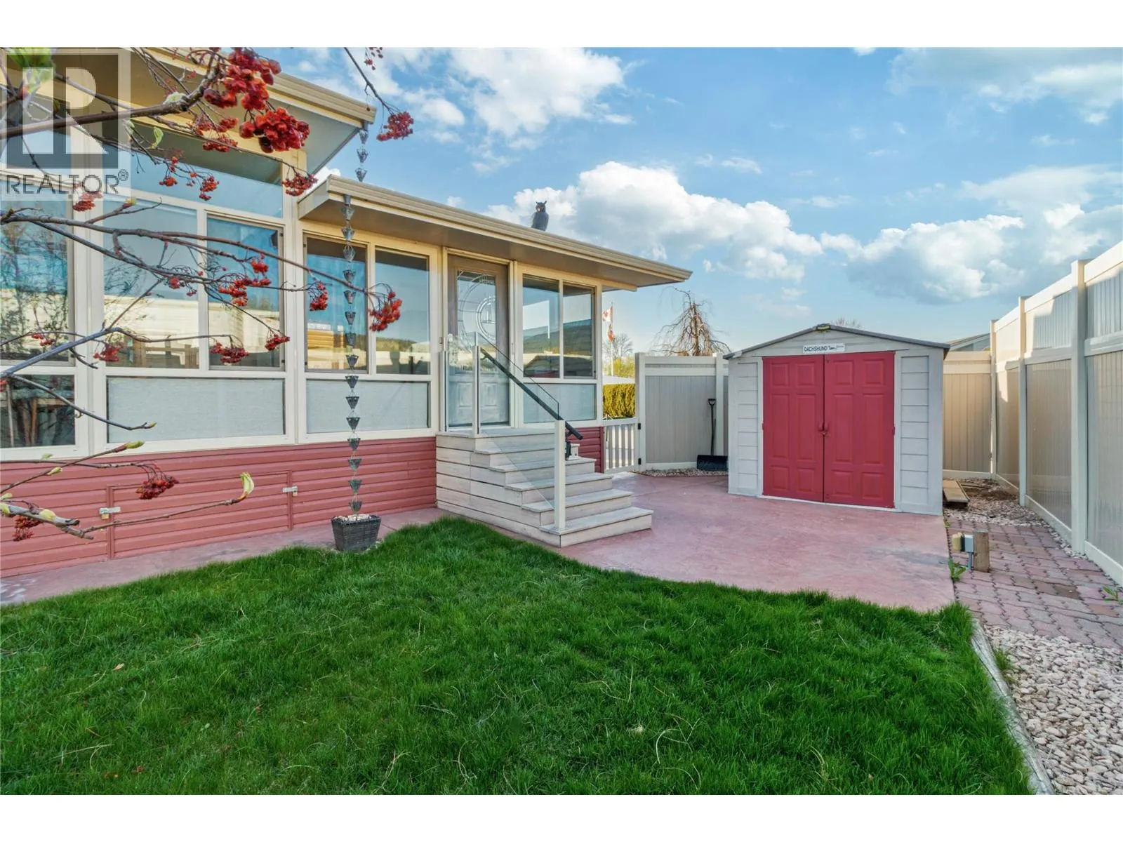 415 Commonwealth Road Unit# 319