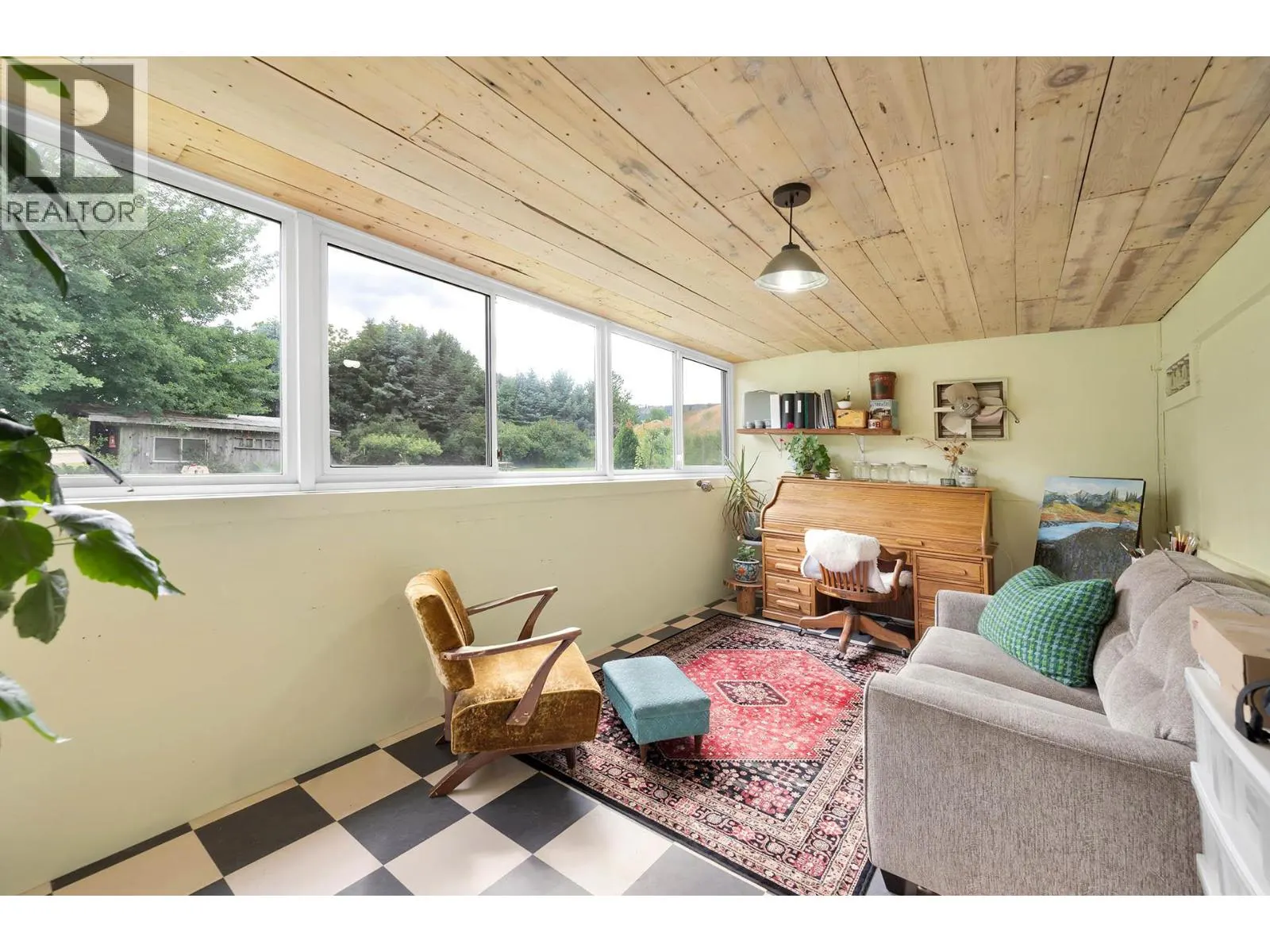570 DAIRY Road