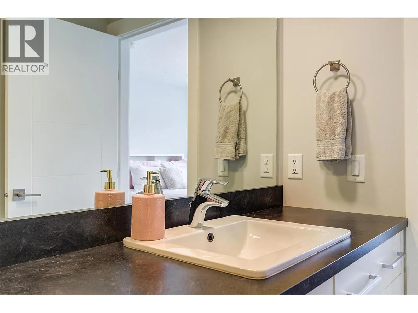 2051 Elkridge Drive Unit# 1