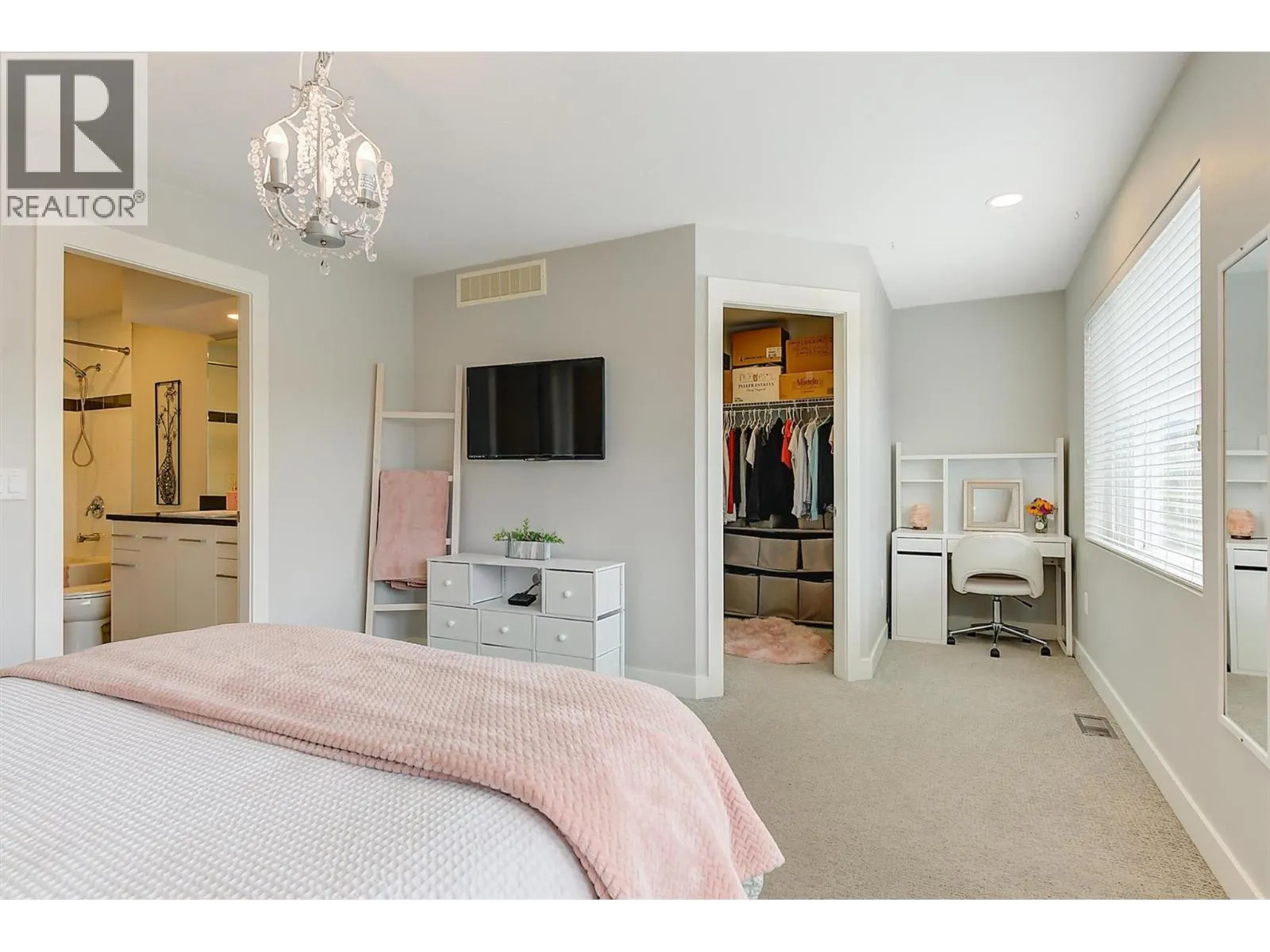 2051 Elkridge Drive Unit# 1