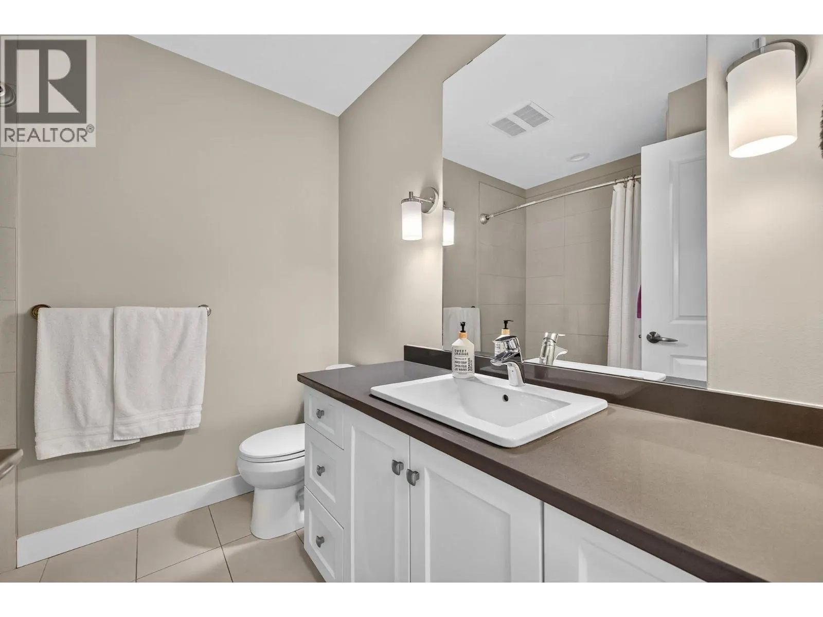 2490 Tuscany Drive Unit# 14