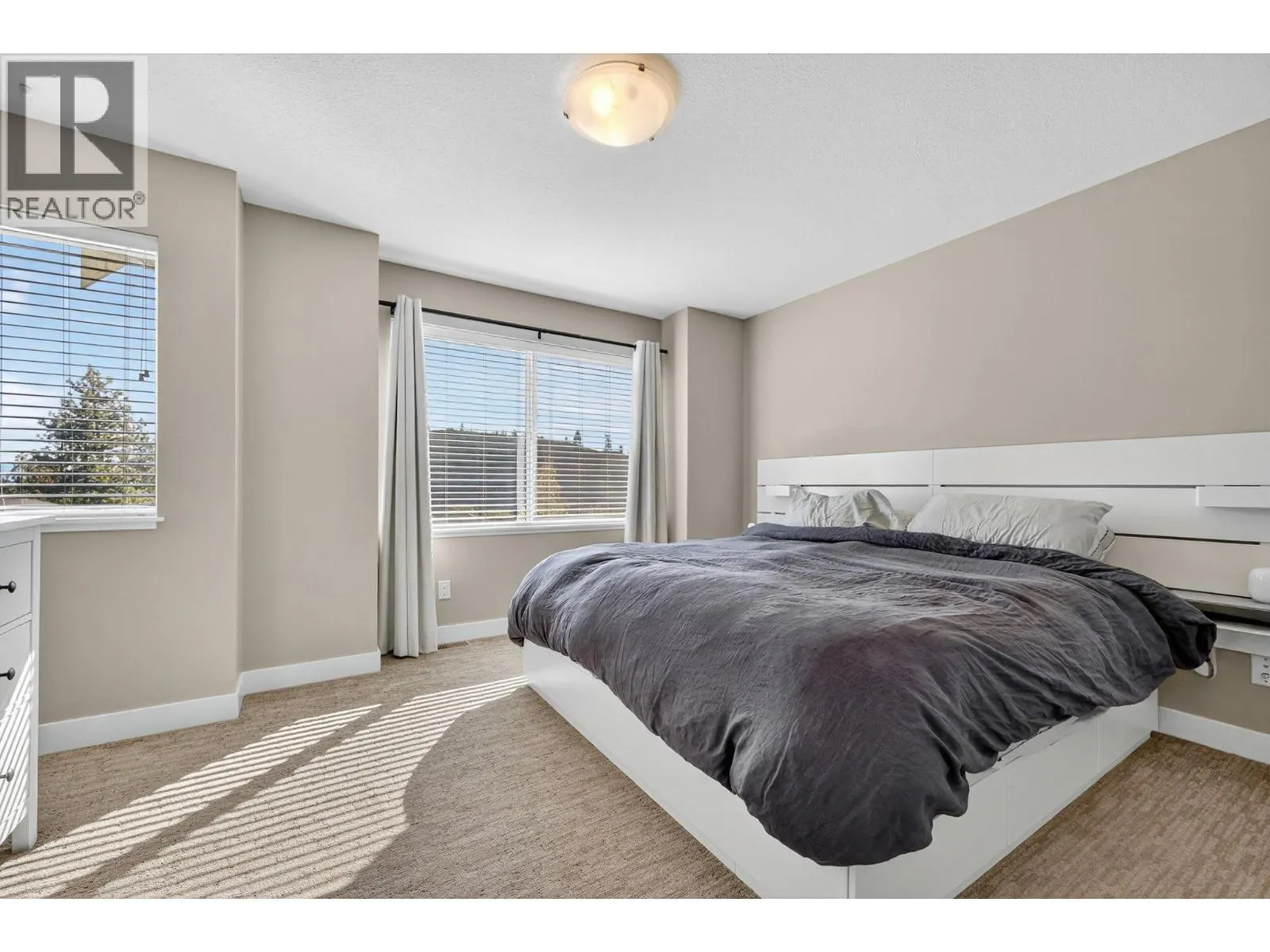 2490 Tuscany Drive Unit# 14