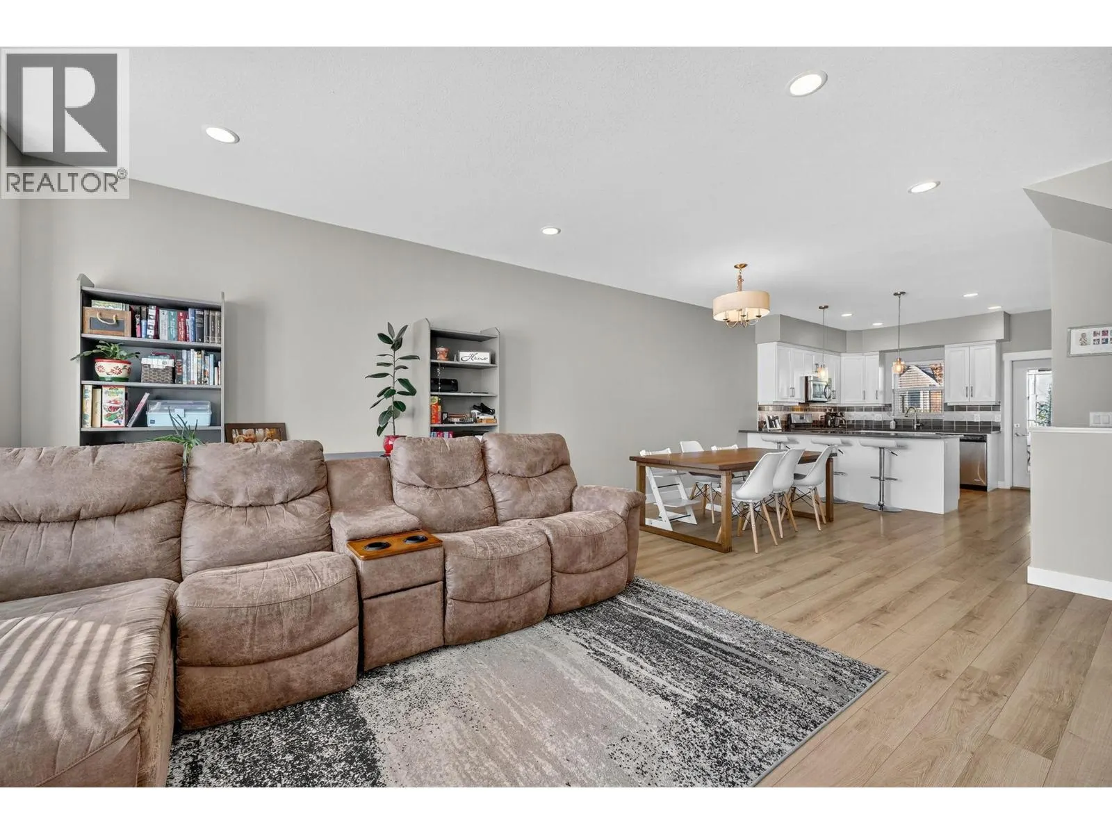 2490 Tuscany Drive Unit# 14
