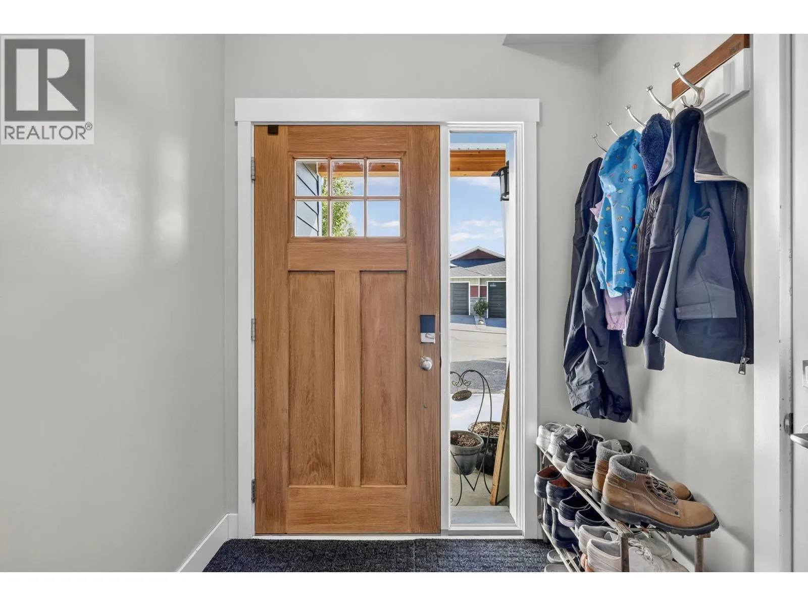 2490 Tuscany Drive Unit# 14