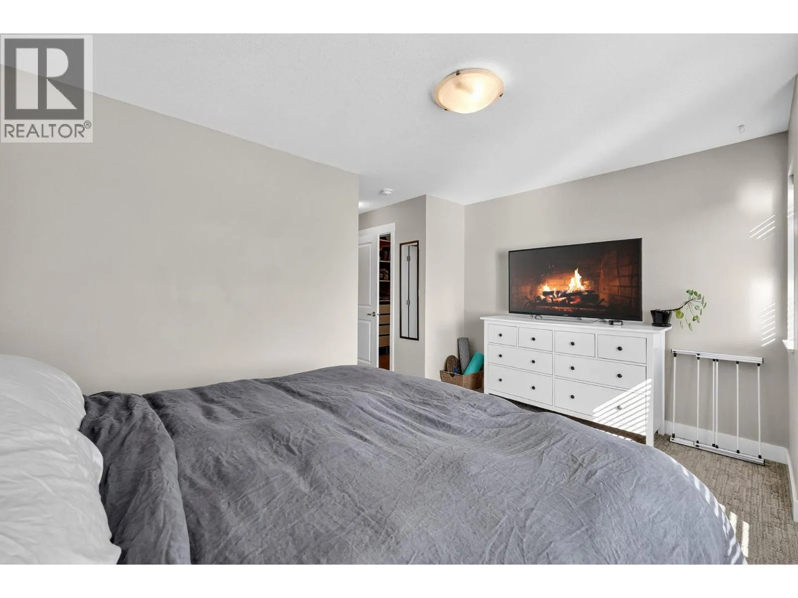 2490 Tuscany Drive Unit# 14