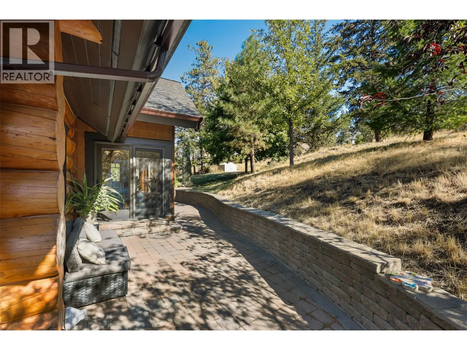 2094 HIGH SCHYLEA Drive
