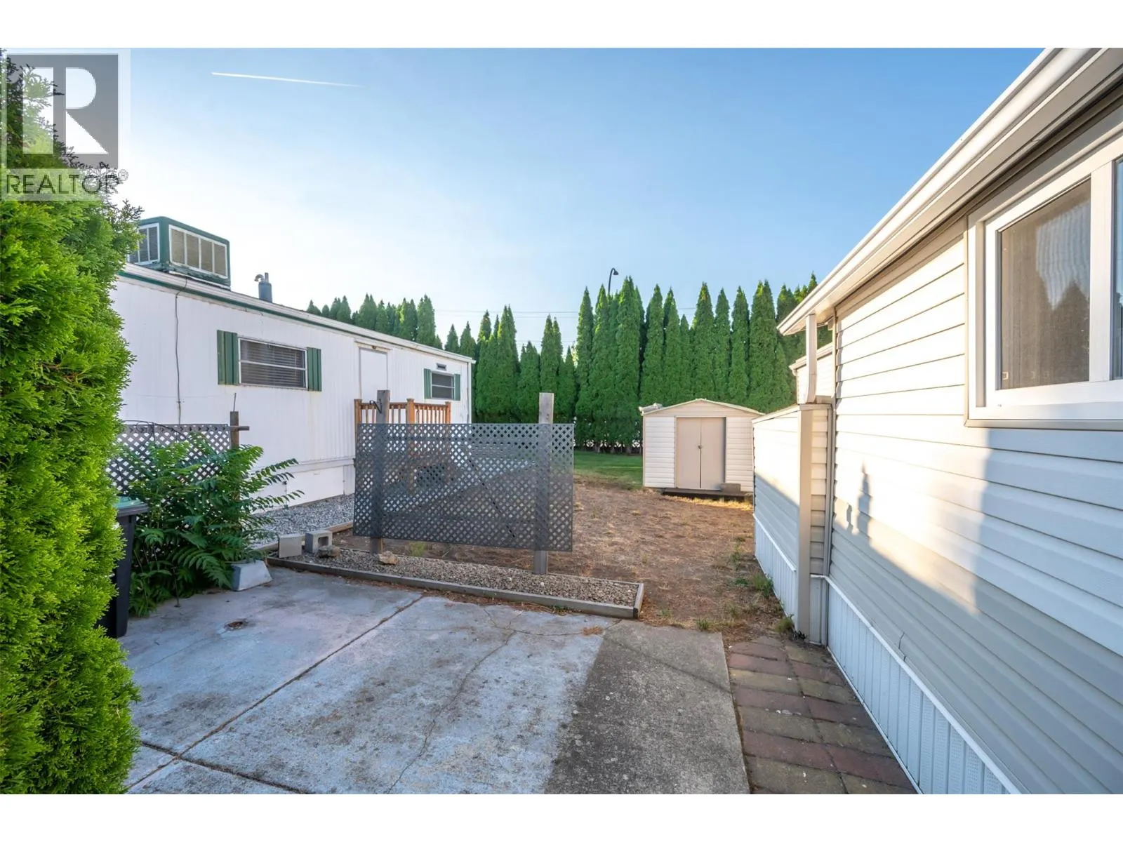 98 Okanagan Avenue E Unit# 97