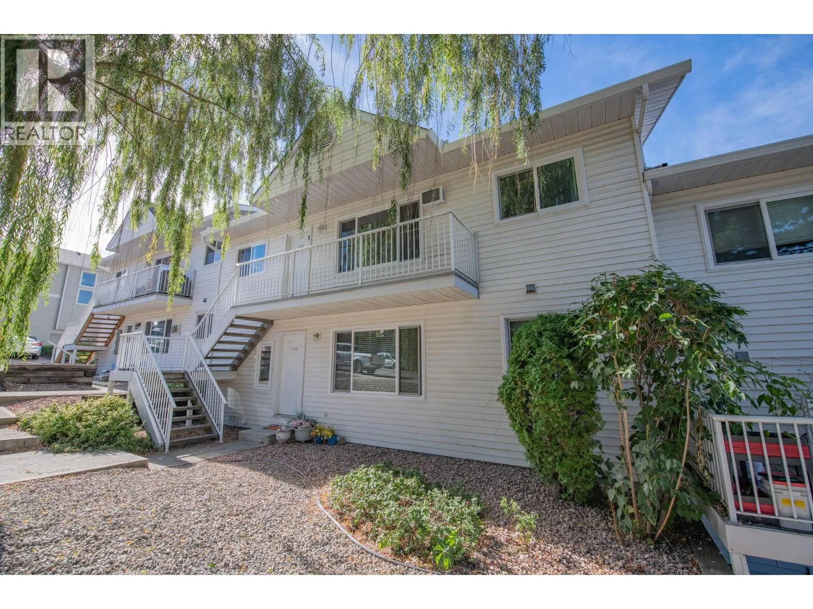 4305 Bellevue Drive Unit# 202