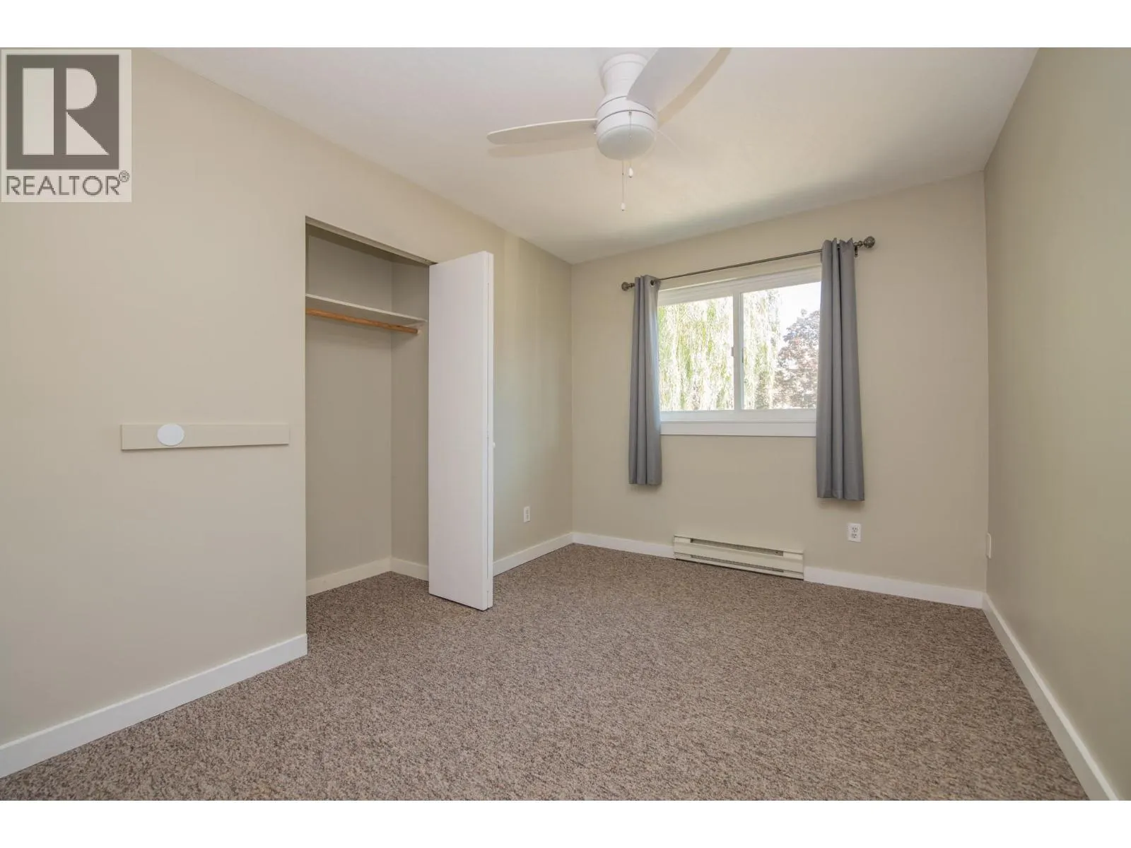4305 Bellevue Drive Unit# 202