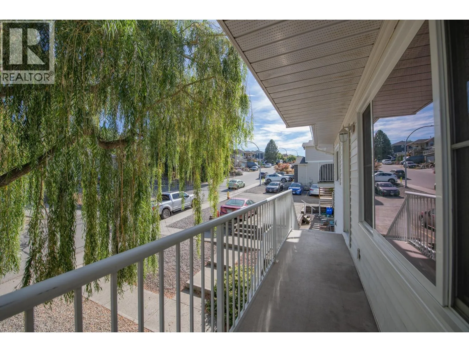 4305 Bellevue Drive Unit# 202