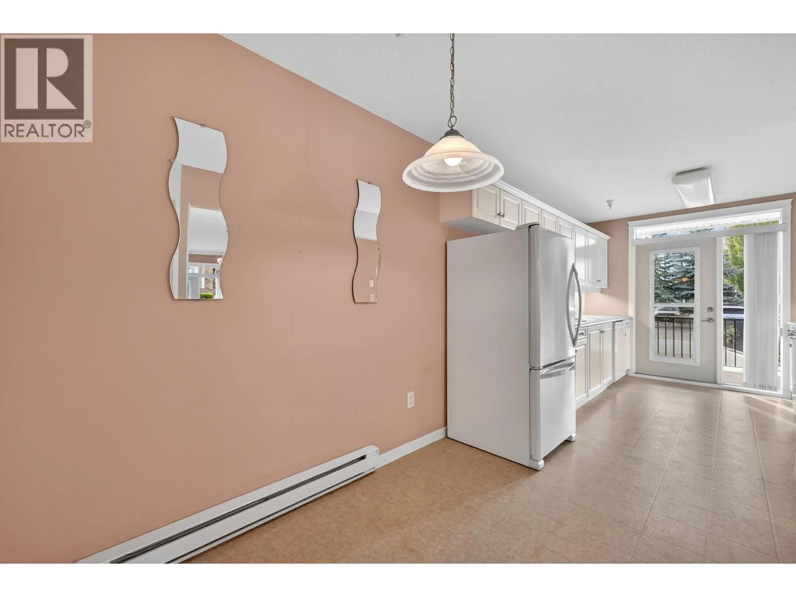 305 Whitman Road Unit# 102