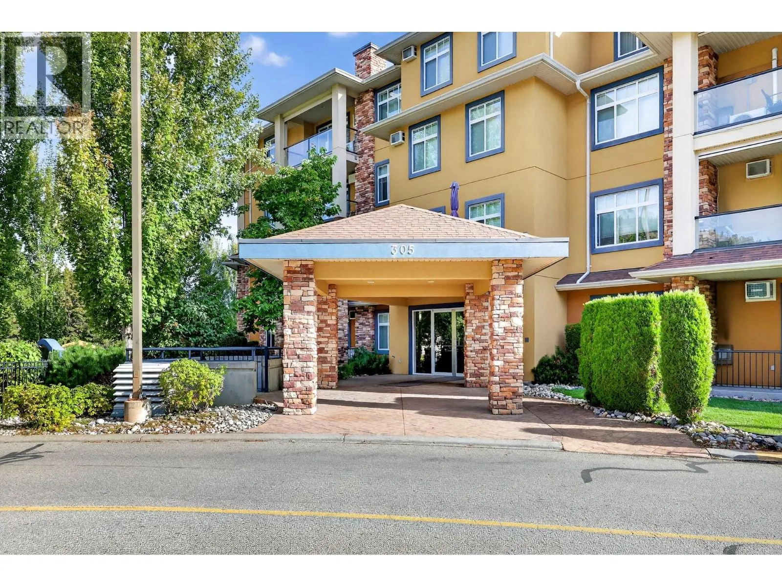 305 Whitman Road Unit# 102