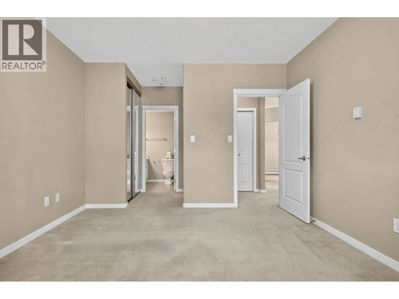 305 Whitman Road Unit# 102