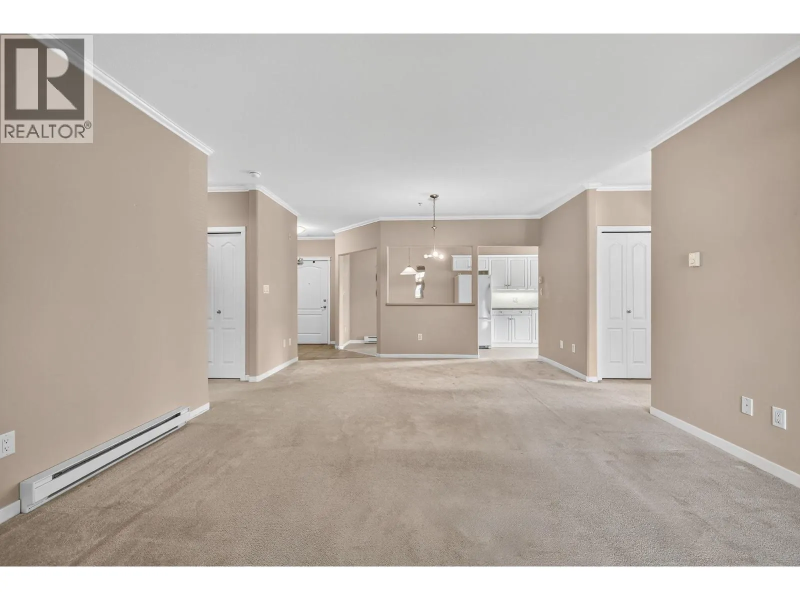 305 Whitman Road Unit# 102