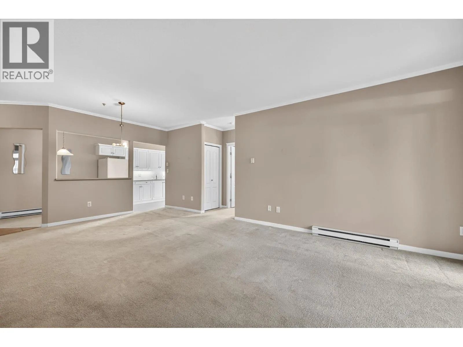 305 Whitman Road Unit# 102