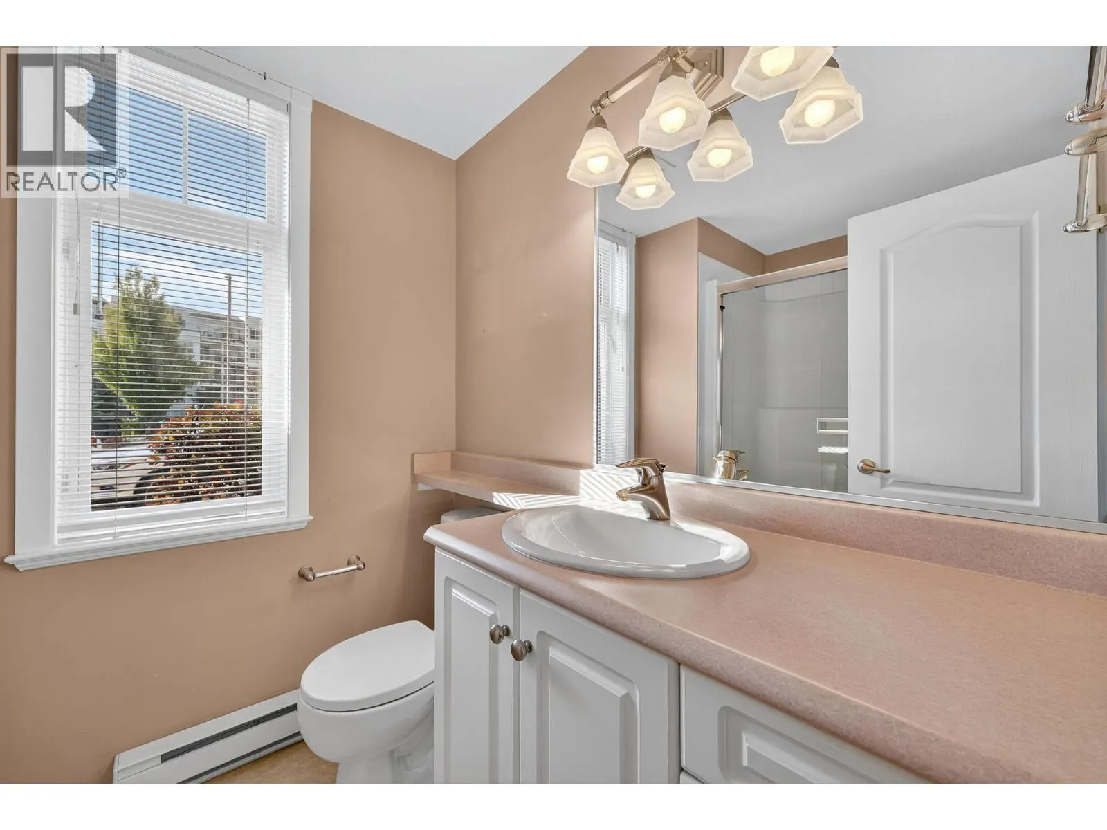 305 Whitman Road Unit# 102