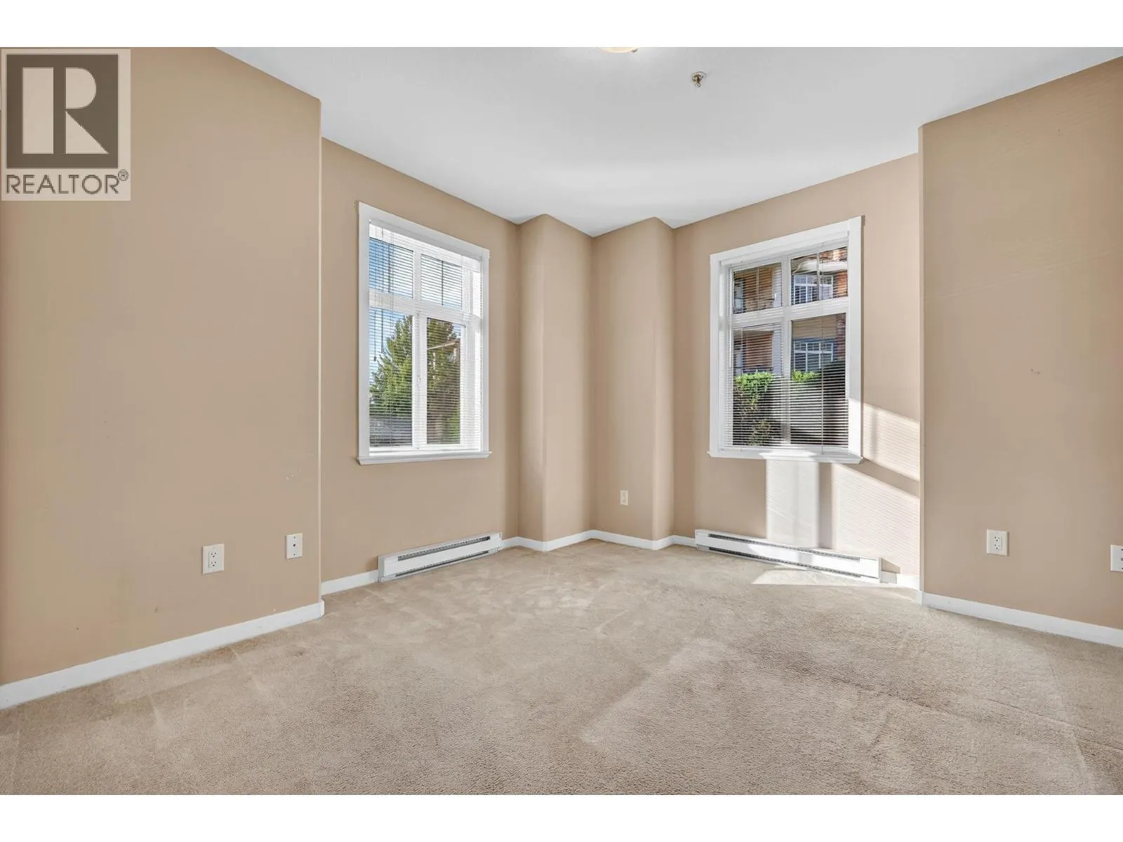305 Whitman Road Unit# 102